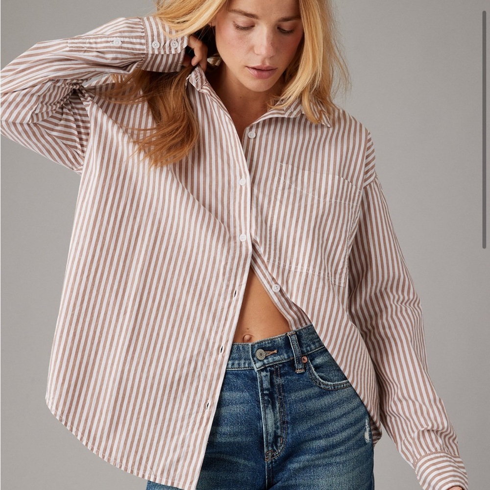 AEO Perfect Button Up Shirt
